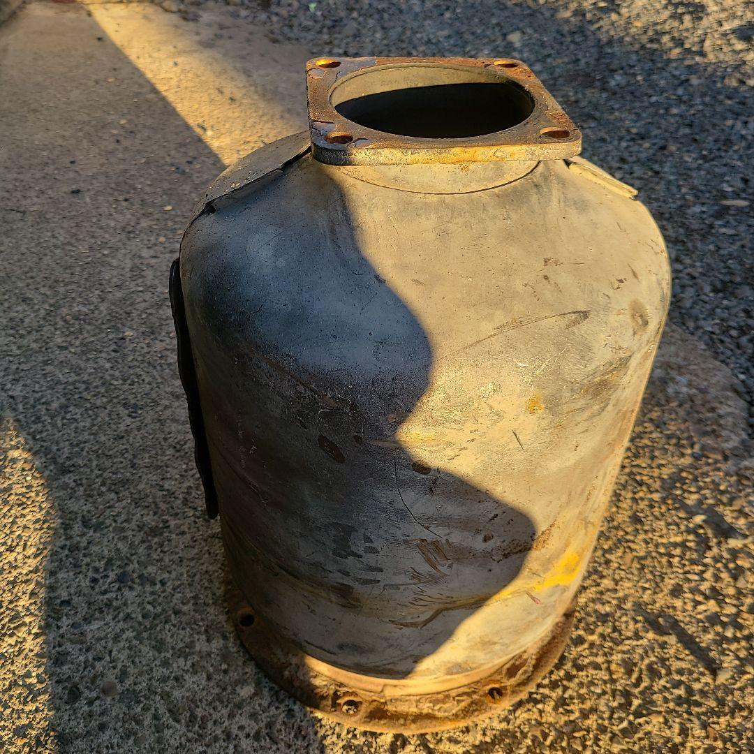 触媒 三菱フソー　fuso ジャンク