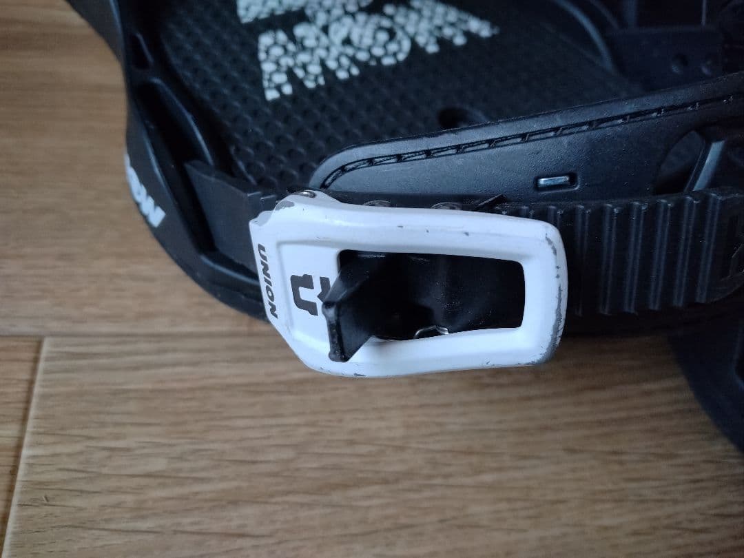 UNION スノーボードビンディング force ABNORMAL S　wow