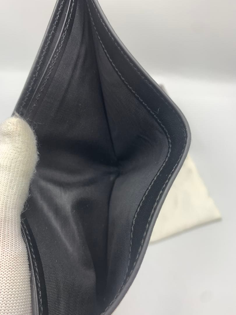 【美品】GUCCI 二つ折り財布　キングスネーク　ベージュ系　GGスプリーム