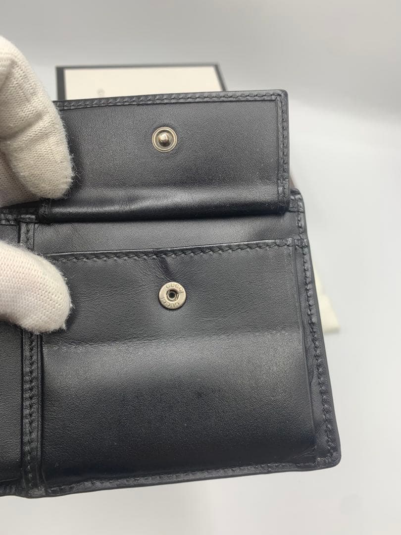 【美品】GUCCI 二つ折り財布　キングスネーク　ベージュ系　GGスプリーム