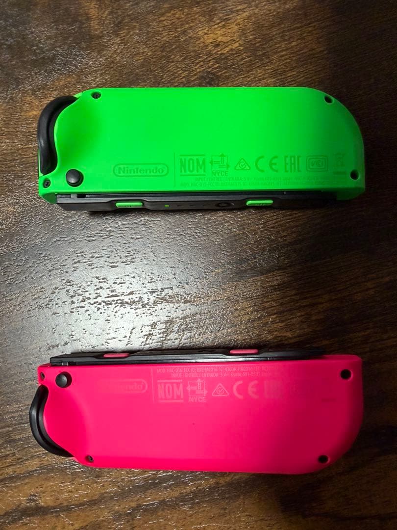 Nintendo Switch 本体　Joy-Con合計4本