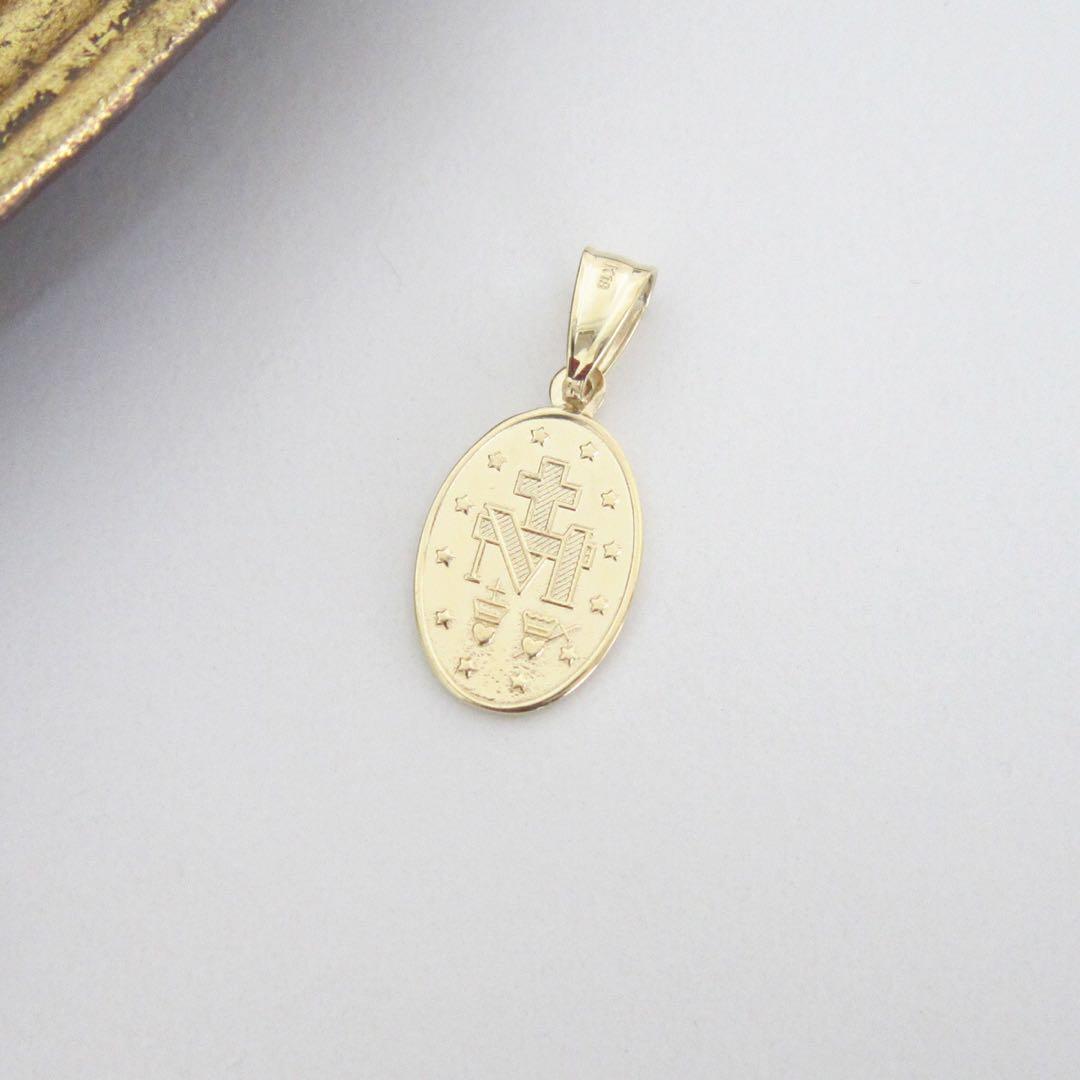 【日本製】18金【刻印入・本物】K18ゴールド マリアメダイ トップ