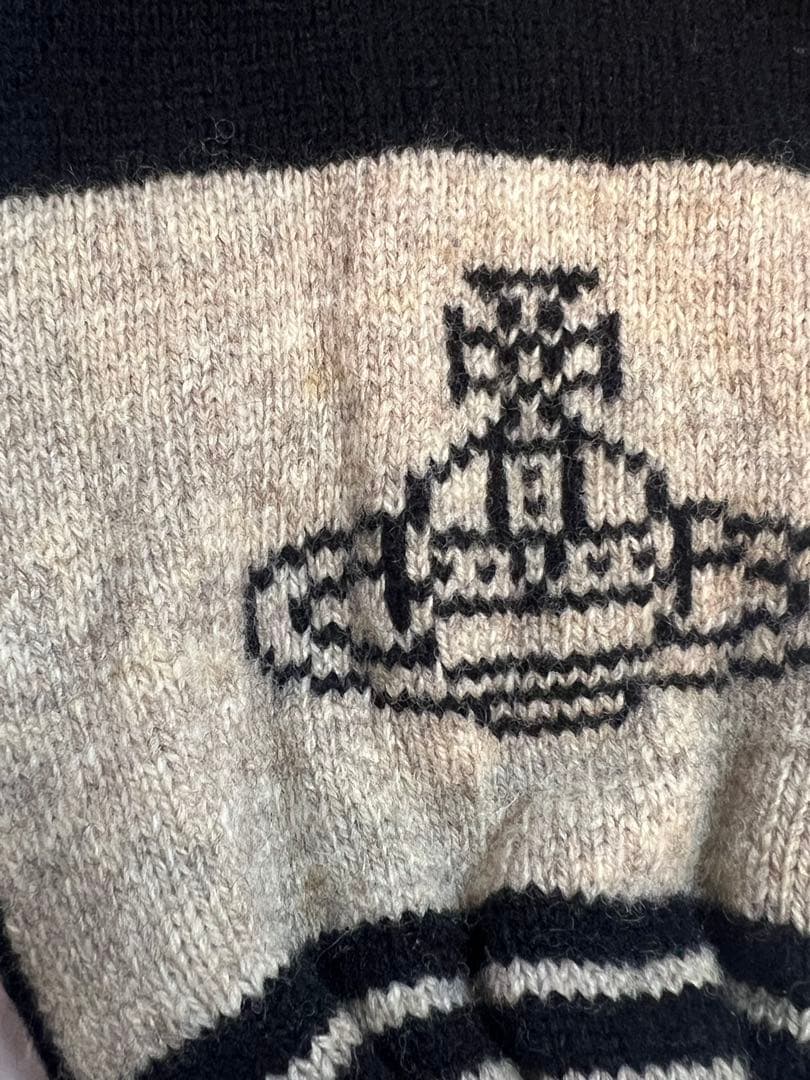 Vivienne Westwood ヴィヴィアンウエストウッドポンポン マフラー