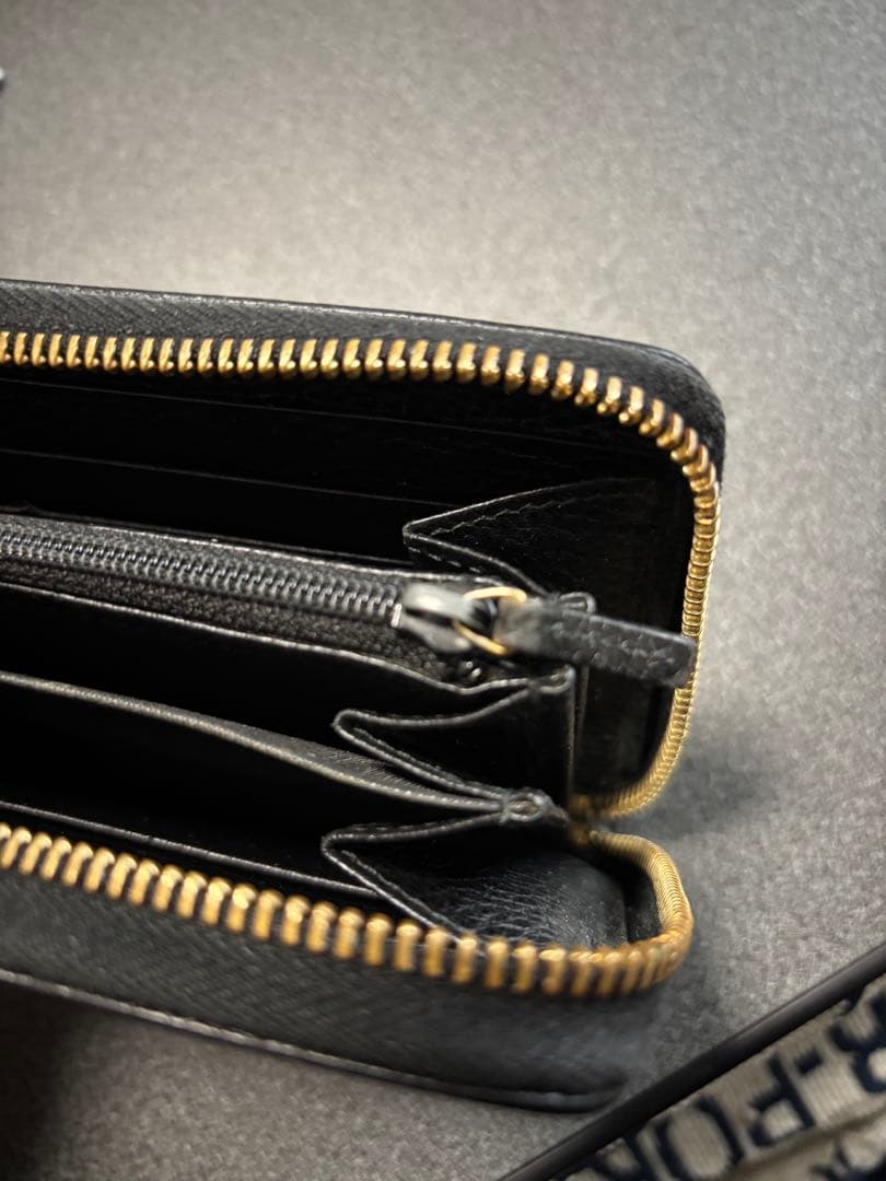 Gucci ブラックレザー 長財布　正規品