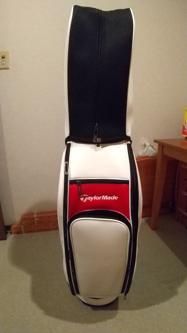 本日最安値 TaylorMadキャディバッグ1月8日正午に32500円に戻します