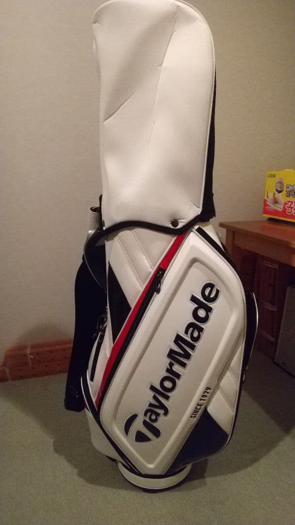 本日最安値 TaylorMadキャディバッグ1月8日正午に32500円に戻します