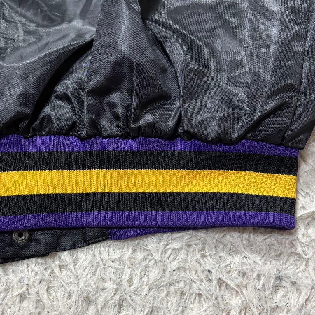 み様　NBA G-III LAKERS レイカーズ　スタジャン　デカロゴ　黒　L