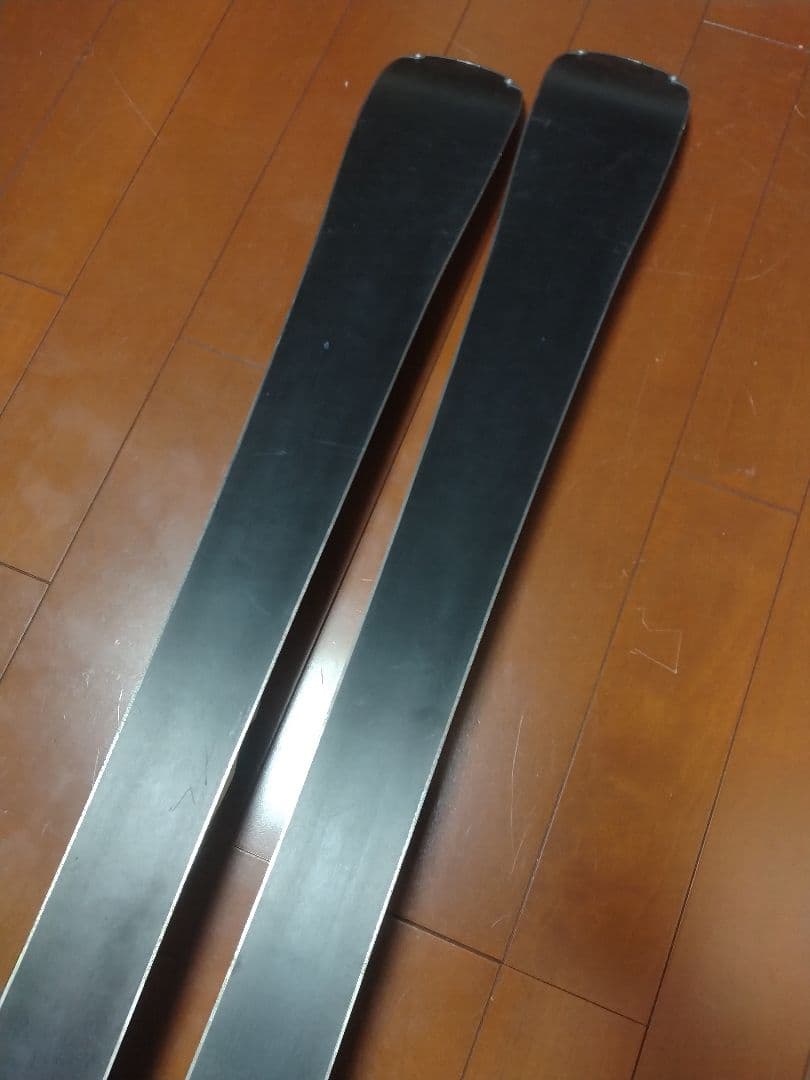 【ミッドスキー☆】135cm　NORDICAスキー板　送料無料！