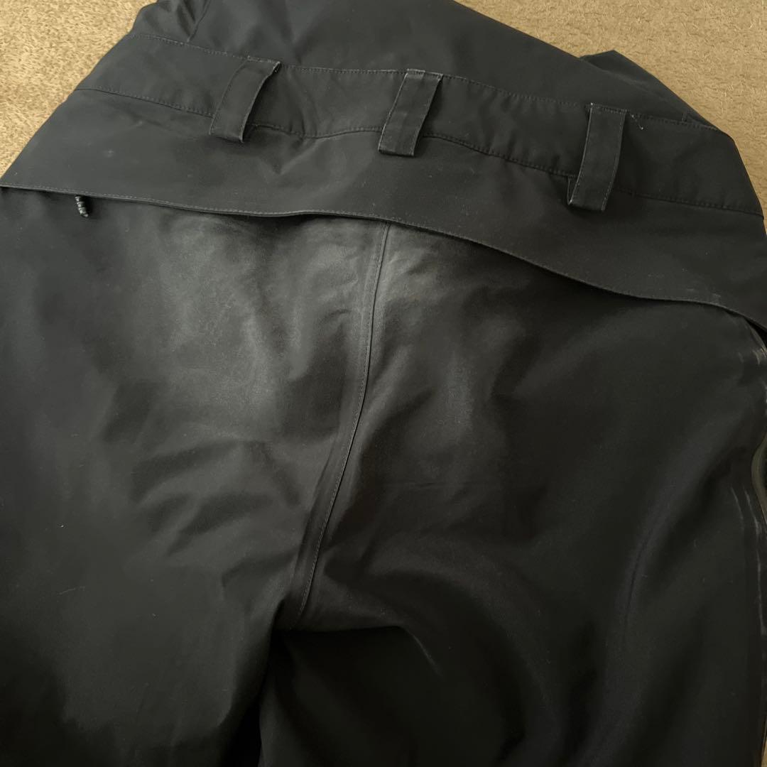 16日まで値下げ！VOLCOM GORE-TEX スノーボードウェア　ビブパンツ