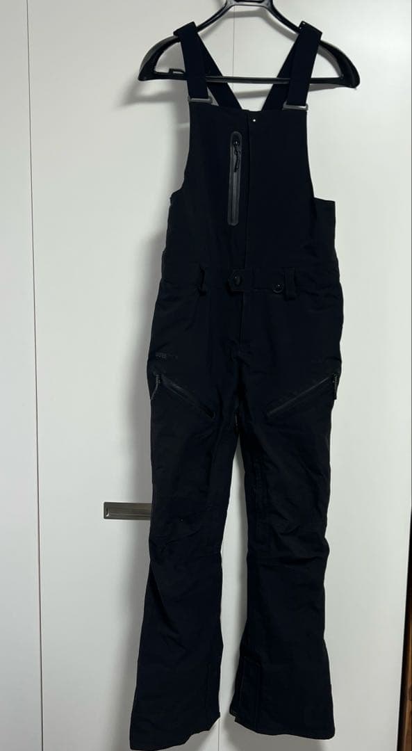 16日まで値下げ！VOLCOM GORE-TEX スノーボードウェア　ビブパンツ