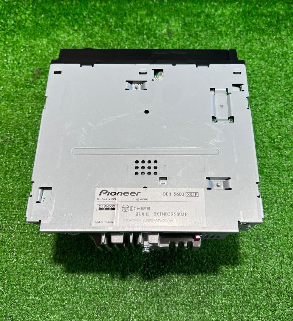パイオニア DEH-5600 オーディオ USB/CD/Bluetooth対応。