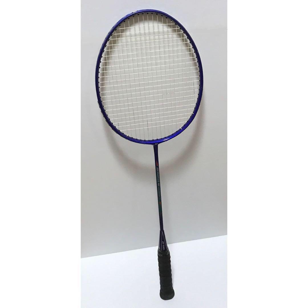 廃盤 YONEX AEROTUS 40 3UG5 バトミントンラケット