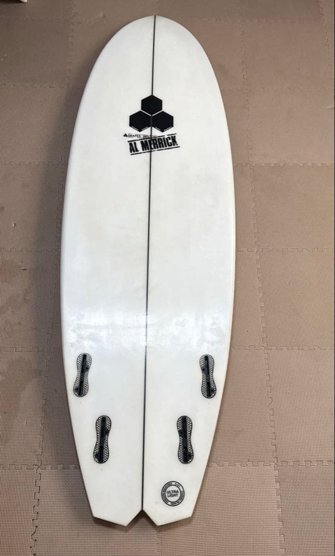 Channel s CI BOBBY QUAD 5’4 クワッド