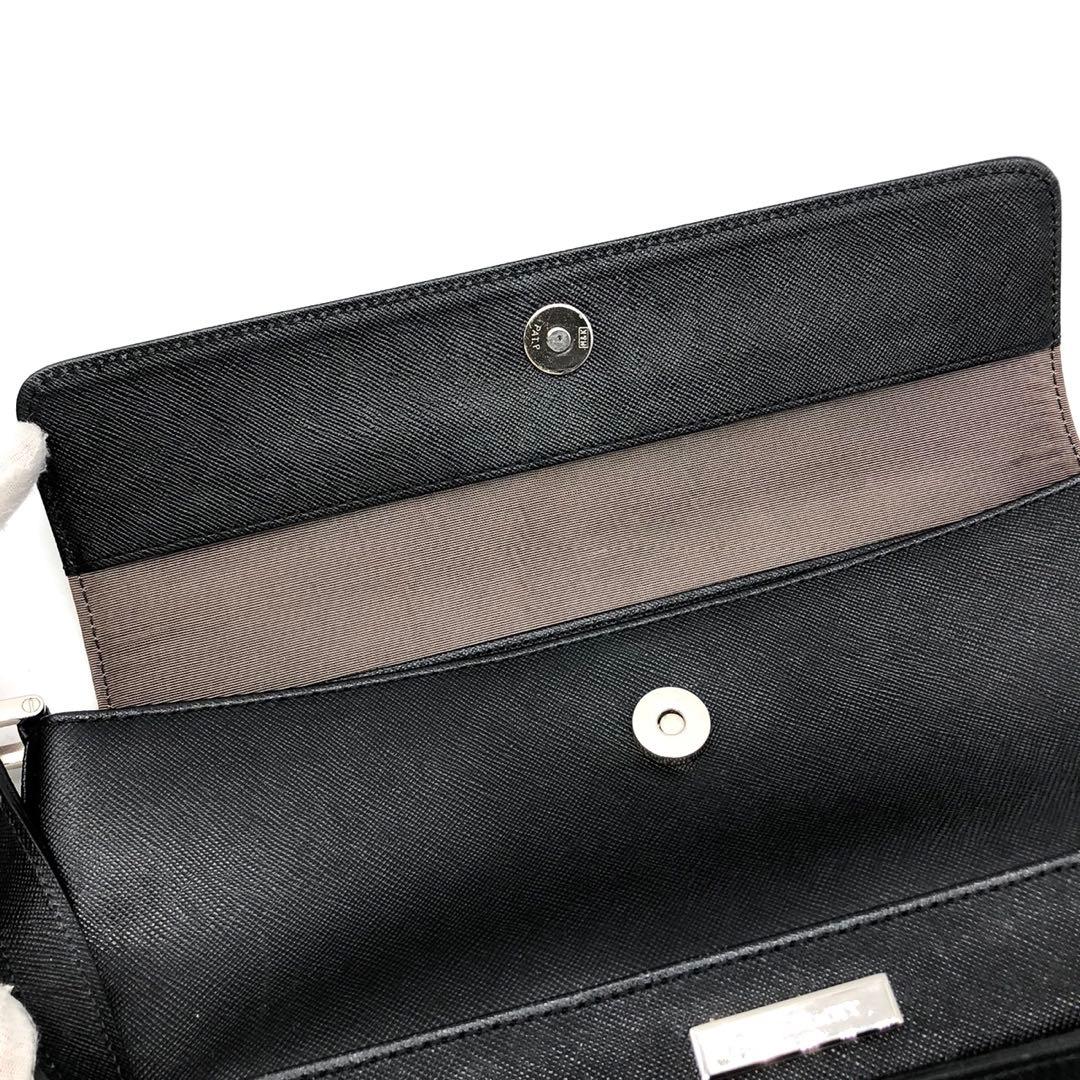 美品✨バーバリー ショルダーバッグ ロゴプレート ノバチェック レザー ブラック