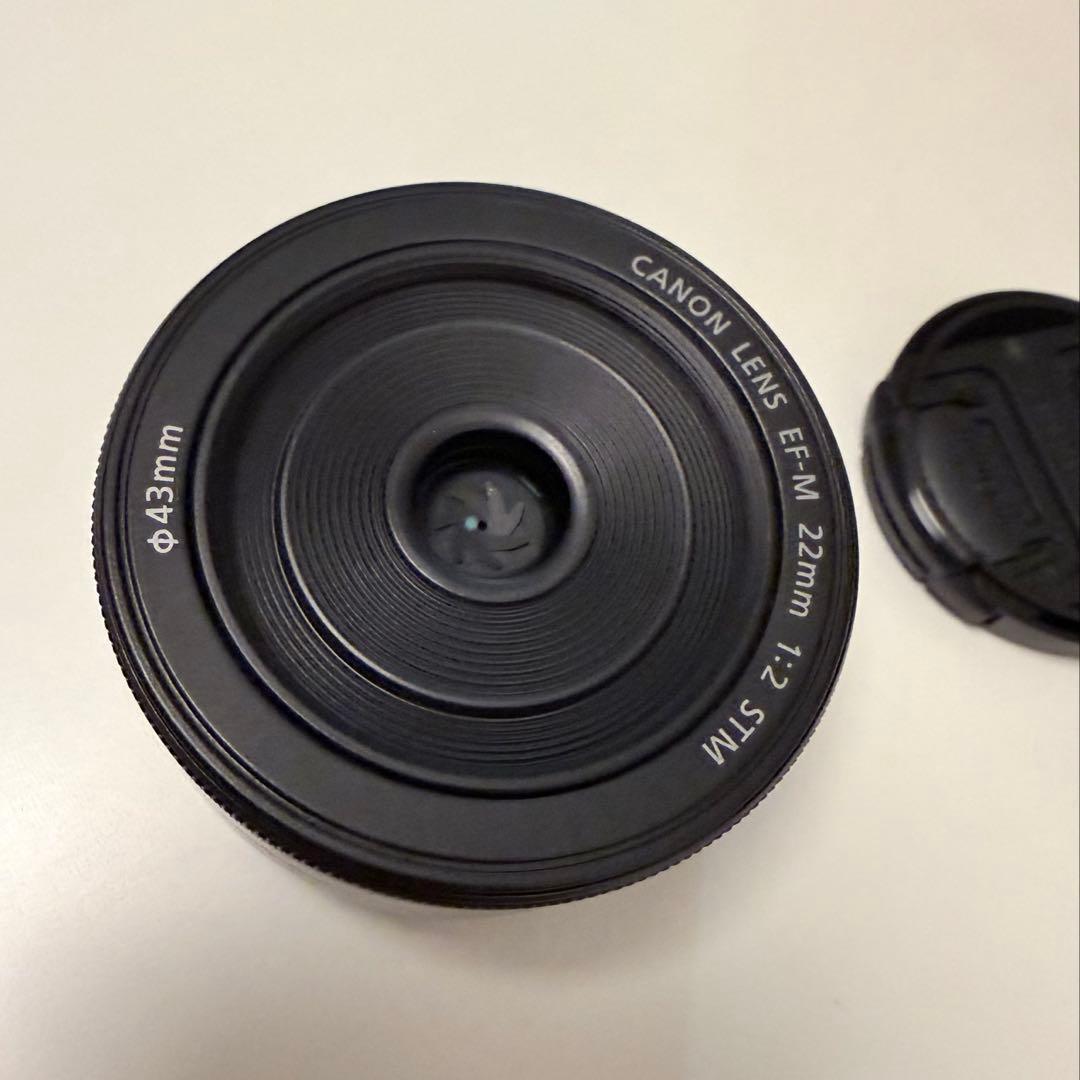 新品 EF-M22mm F2 STM