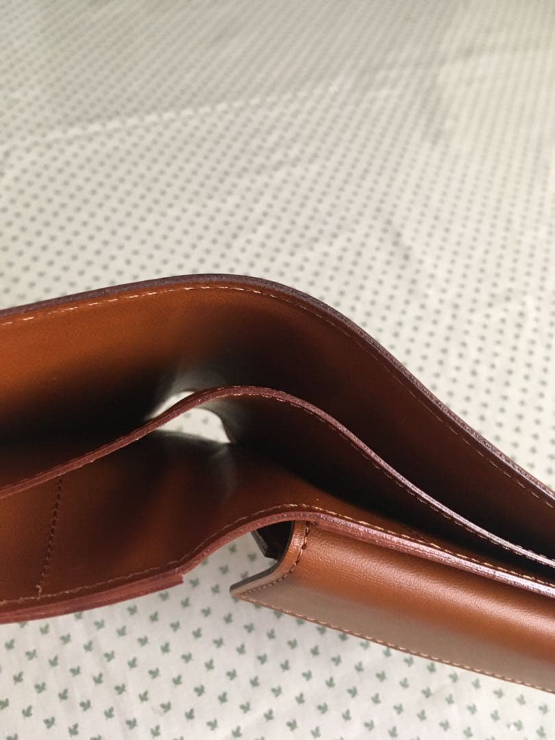 土屋鞄　二つ折り財布　CORDOVAN CD3224BR