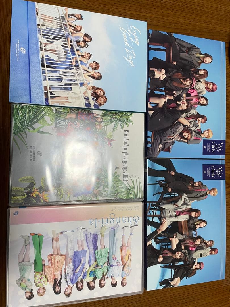 Girls² 初回限定盤　24点セット