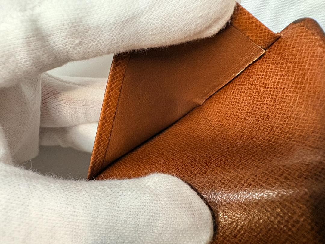 ルイヴィトン LOUIS VUITTON マネークリップ 札入れ 財布