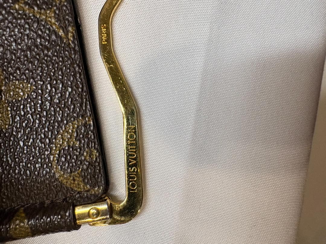 ルイヴィトン LOUIS VUITTON マネークリップ 札入れ 財布