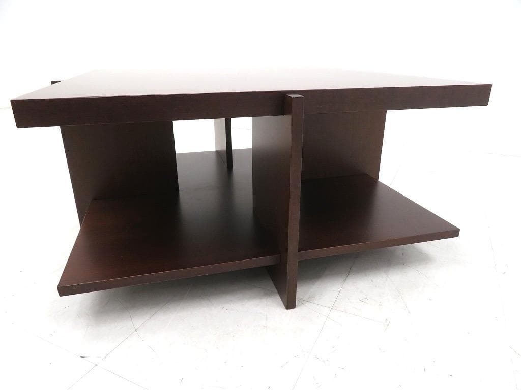 展示品　カッシーナ　フランクロイドライト　ルイスコーヒーテーブル　名作