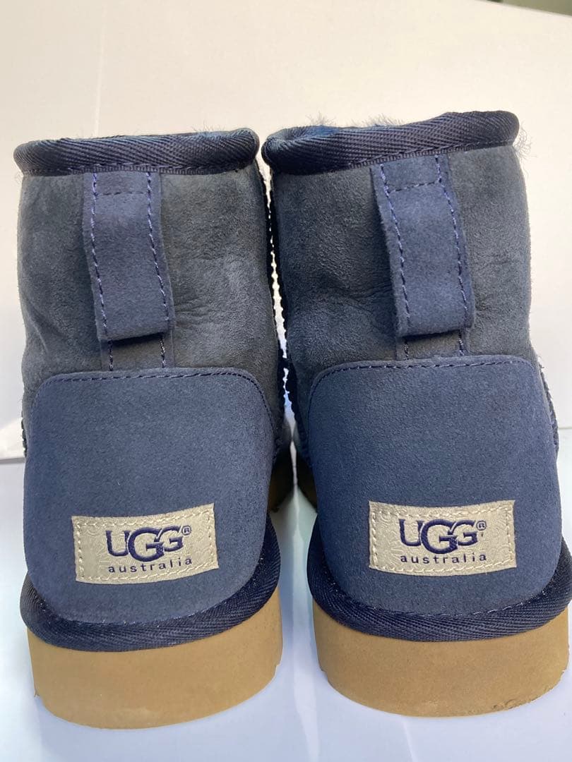 期間限定価格！UGG クラシックミニ ネイビー27.5cm（メンズ26.5相当）