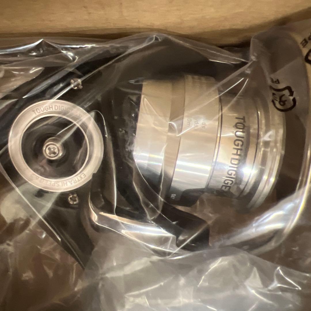 261213 ダイワスピニングリール 19 レグザ LT2500S-XH