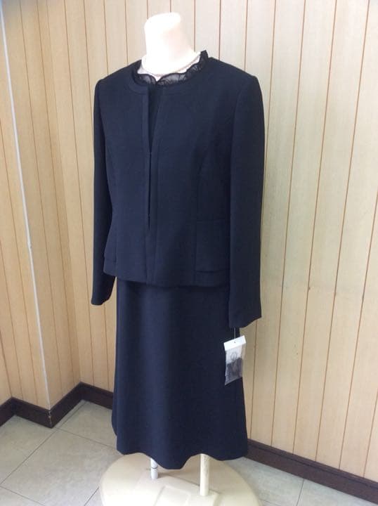 【新品】★9号ブラックフォーマル ★ジャケット ・ワンピース喪服(東京ソワール)