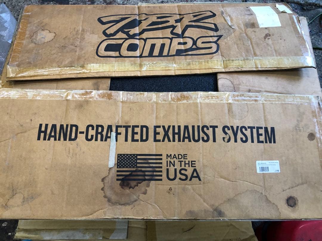 mヤマハBOLTフルエキゾーストマフラーブラックTBRCOMPーS