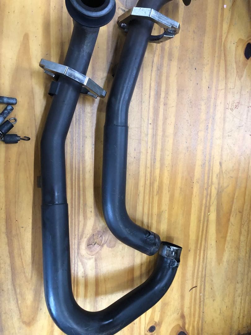 mヤマハBOLTフルエキゾーストマフラーブラックTBRCOMPーS