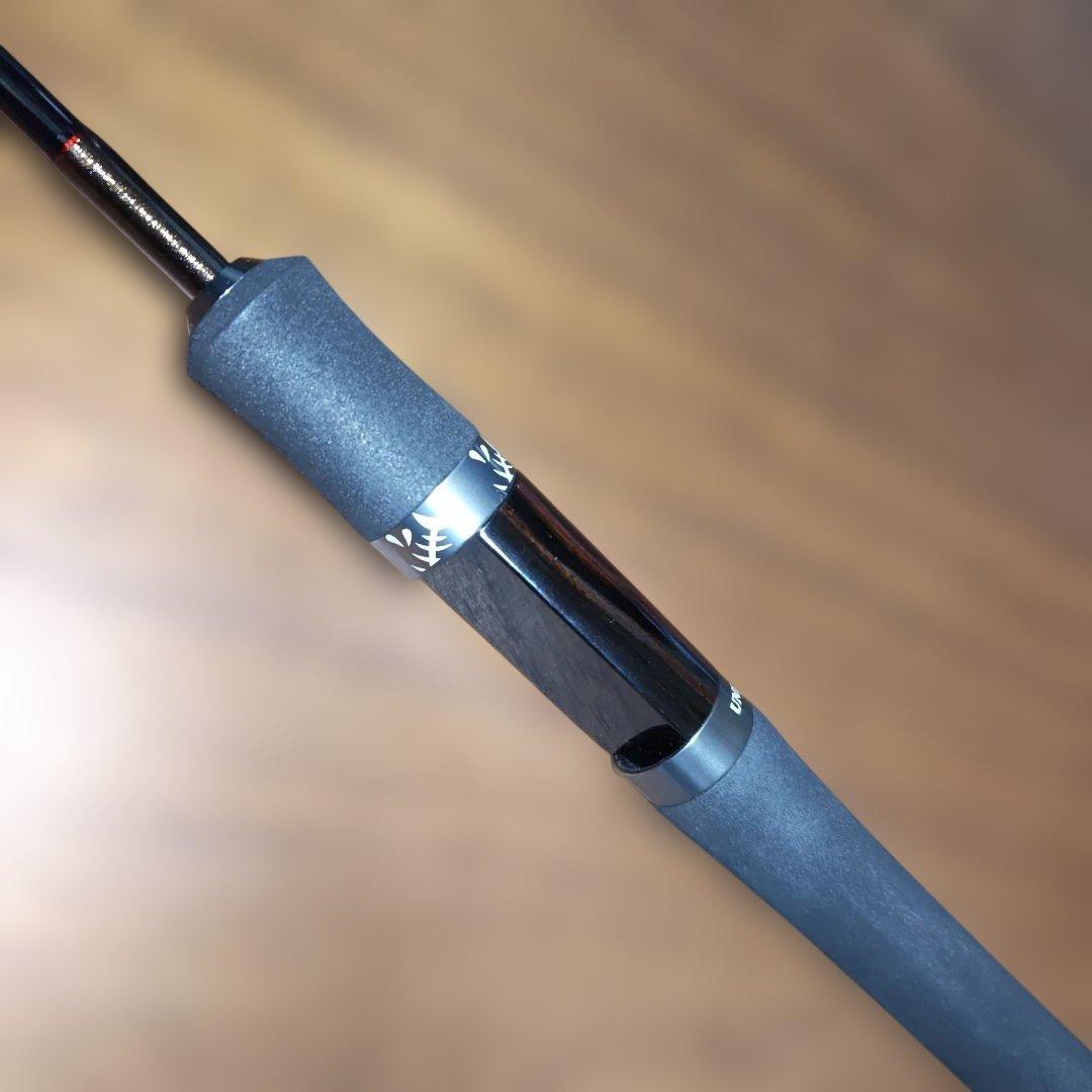 【匿名配送】UNDEAD FACTORYラプラスＤ６０Ｌ　八咫烏　USED品１点