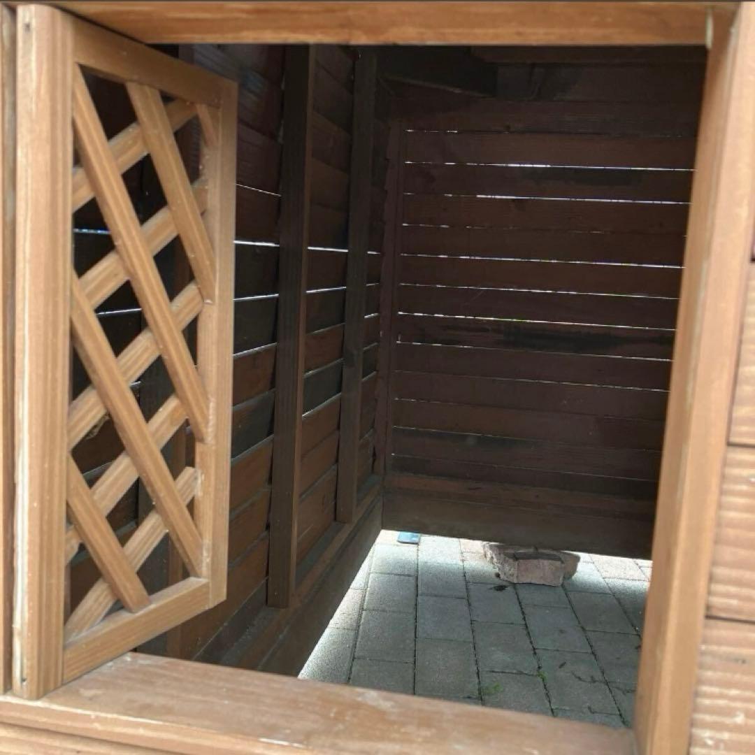 は*ん様 木製屋外小屋 緑と茶色　直接引き取り限定