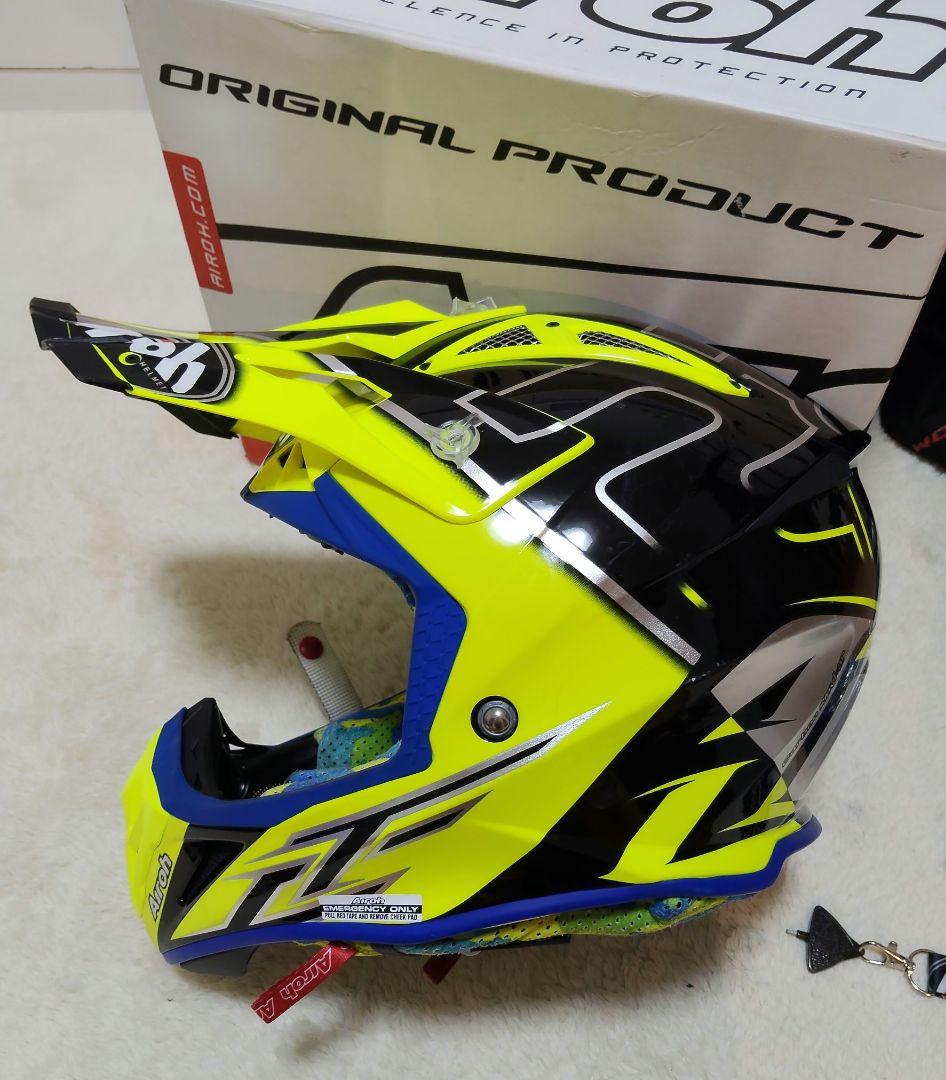 ゴリてやん　Airoh アイロー Aviator オフロードヘルメット