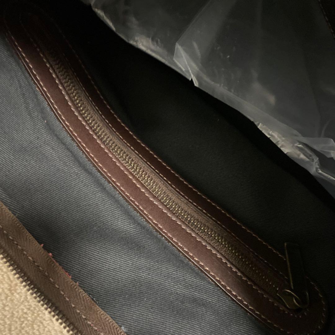 定番TUSTING SOUTHHILL レッド バッグ　未使用保管品