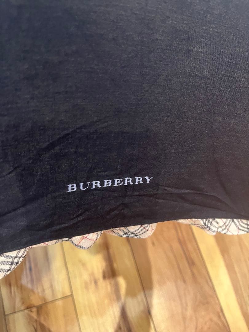 BURBERRY 折りたたみ傘 ブラック フリルチェック柄