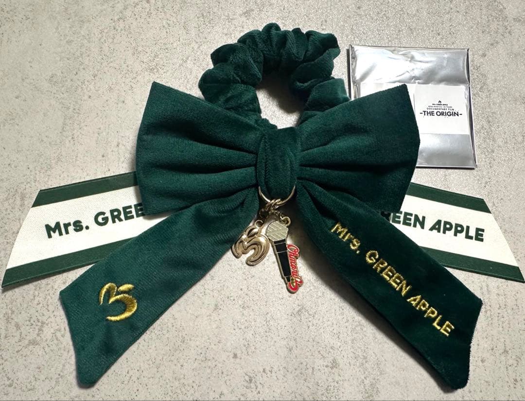 よ*ん様 Mrs. GREEN APPLE ライトスティックリボン 緑 メタルチ