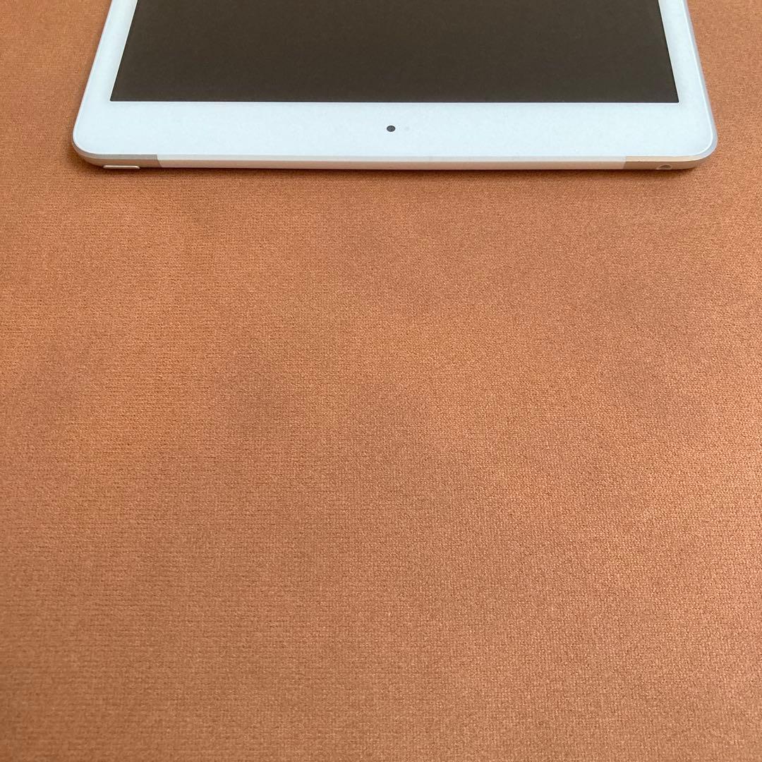 554【早い者勝ち】外観美品☆iPad8 第8世代 32GB SIMフリー☆