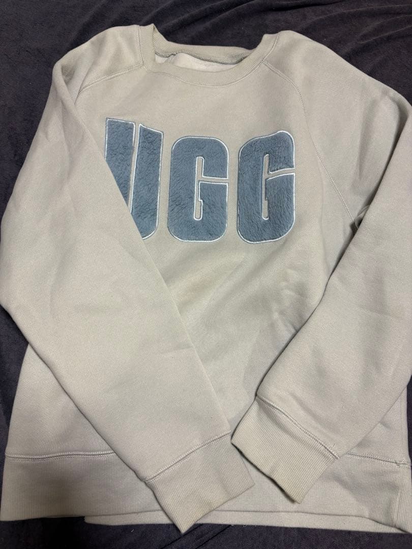 UGG スウェット