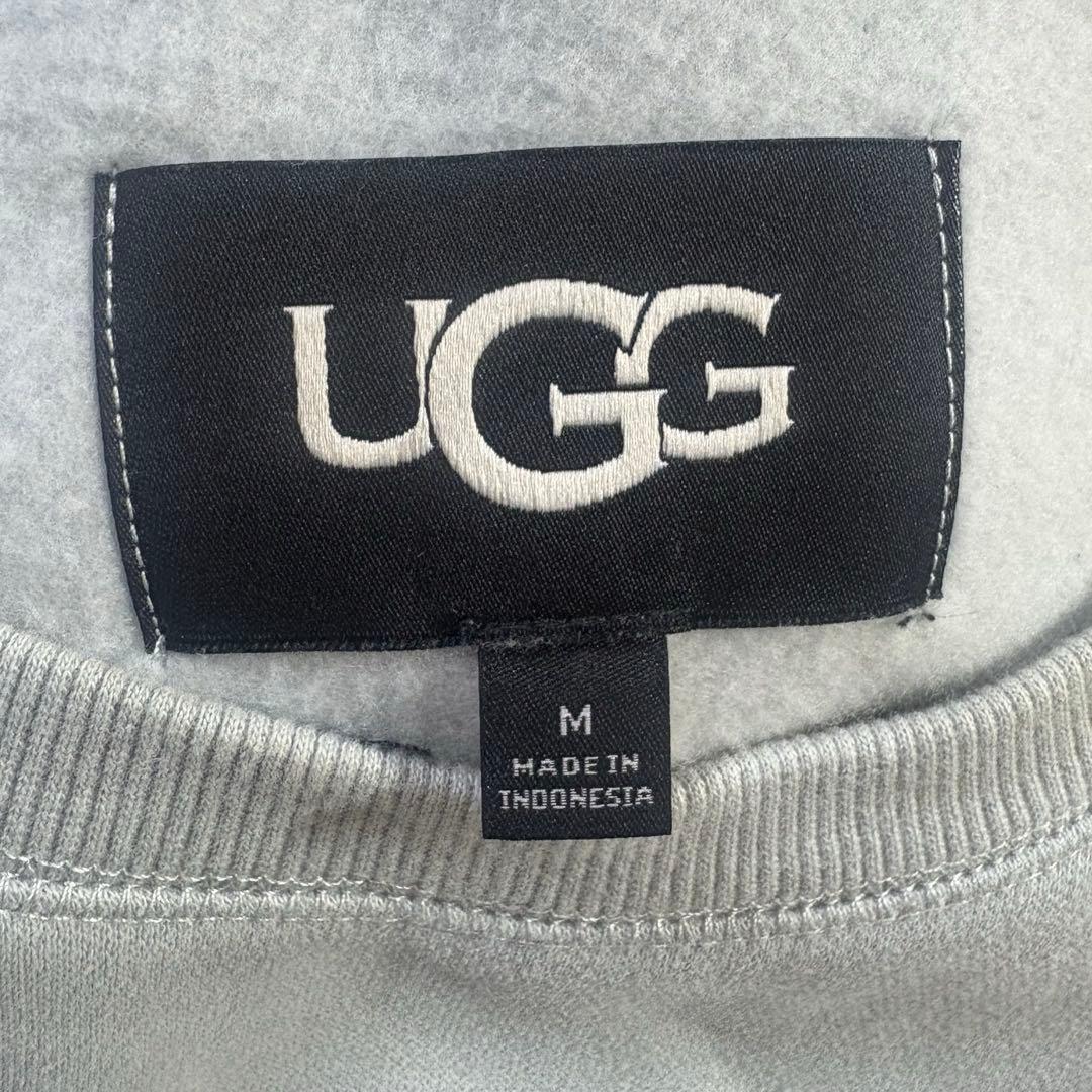 UGG スウェット