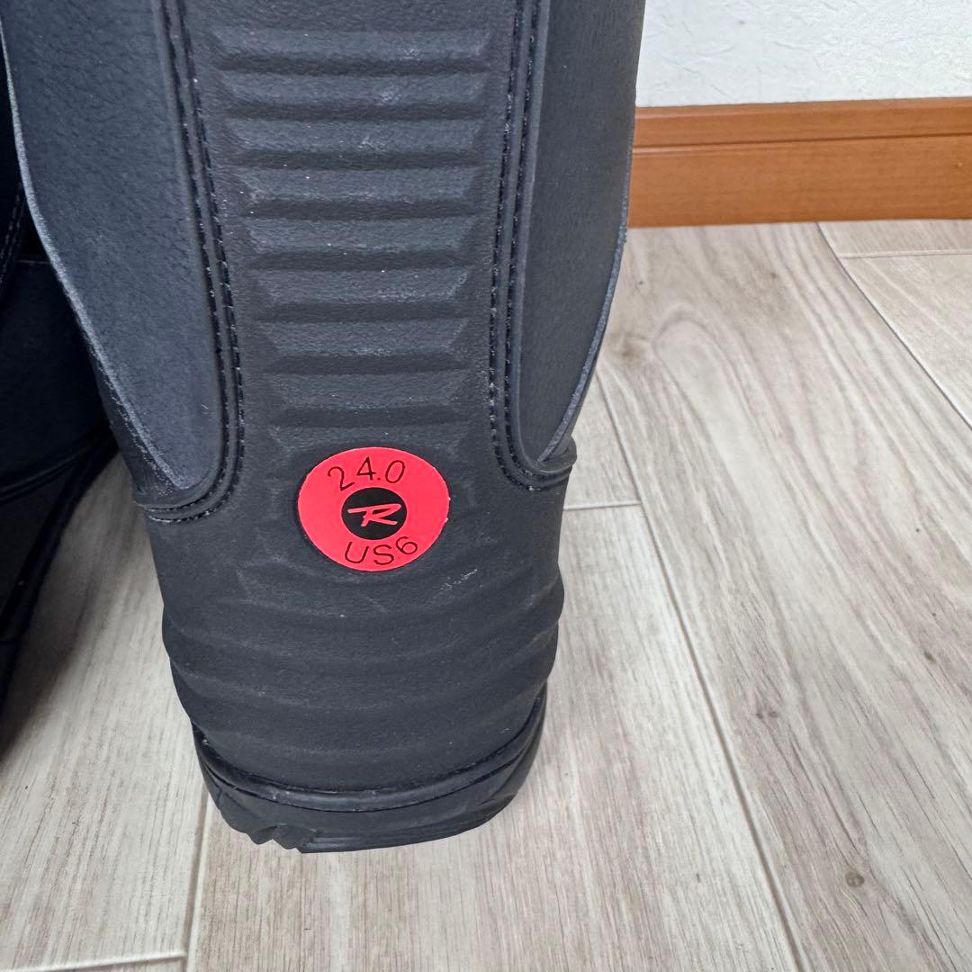 専用ROSSIGNOL MYTH レディーススノーボード139cm 新品