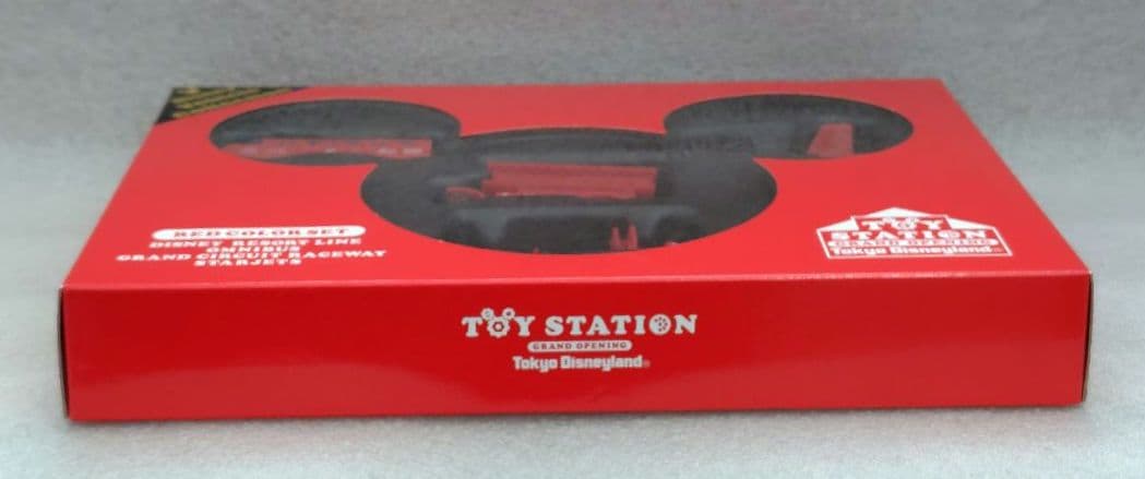 【未開封】ディズニーランド　トイ・ステーション　トミカ　レッドカラーセット