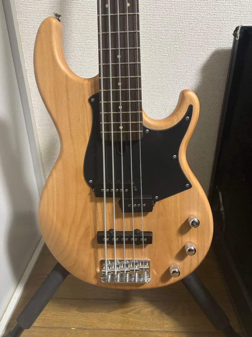 早い者勝ち最終値下YAMAHA BB235 5弦ベース　ヤマハ