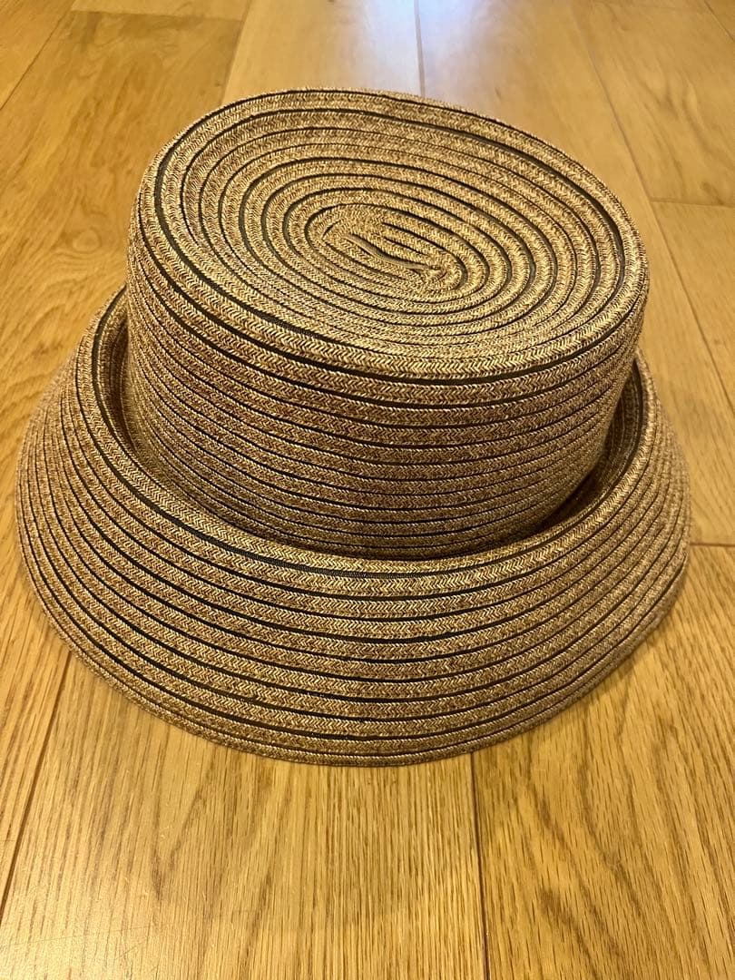 （お値下げ中）tocit トチエット　麦わら帽子　取り外し可能紐付き