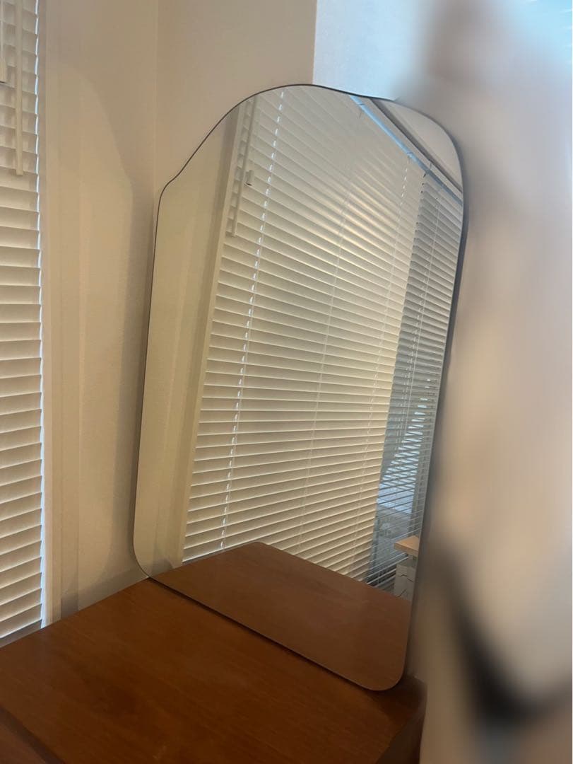 【ZARA 】 イレギュラー ウォールミラー