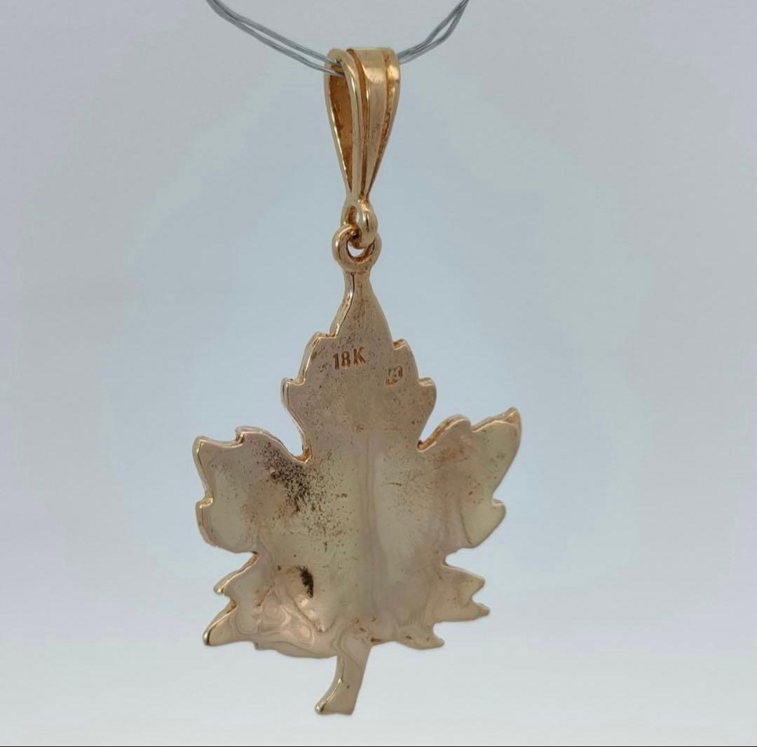 t*o様 18金 K18 カエデ 葉っぱ デザインネックレストップ 3.8g