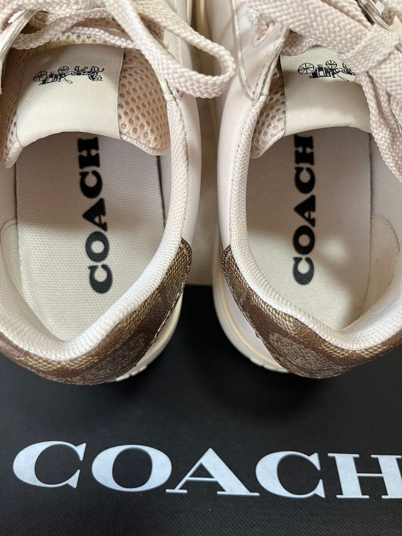 COACH オフホワイトレザー スニーカー23㎝
