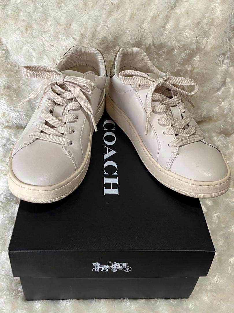 COACH オフホワイトレザー スニーカー23㎝