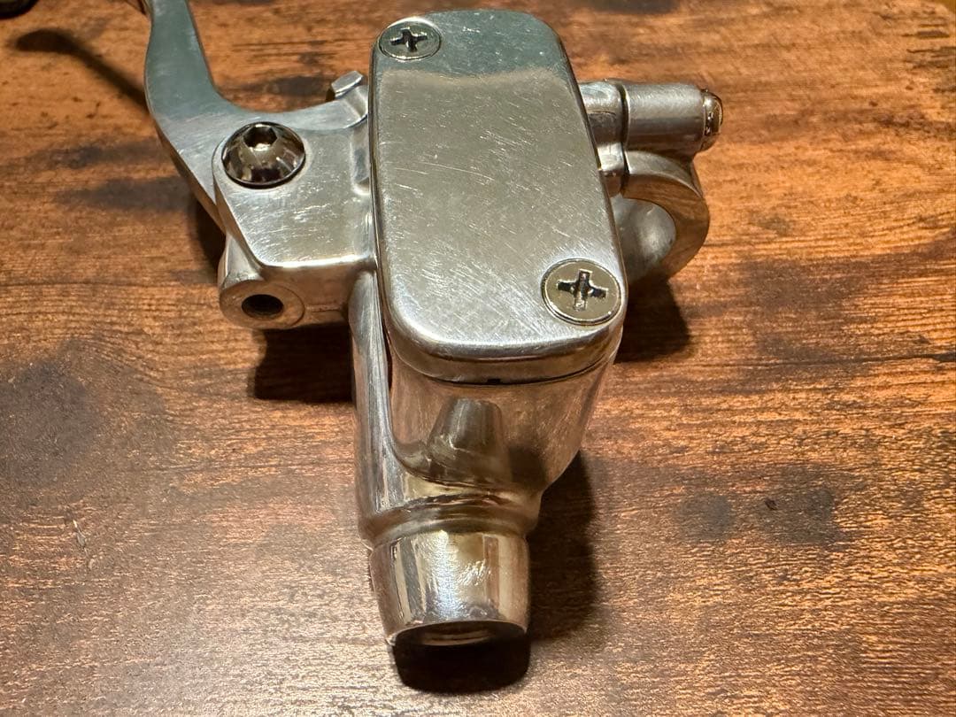 ハーレー オールドスクール ブレーキ マスターシリンダー ポリッシュ 9/16