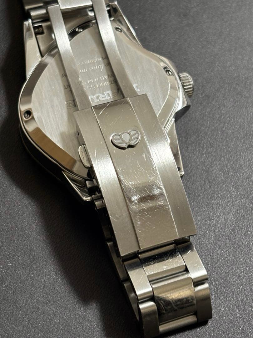 LAARVEE PEA001 ブラック