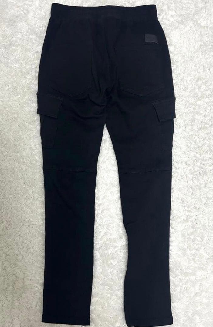 Danke Schön ブラックスキニーカーゴパンツ