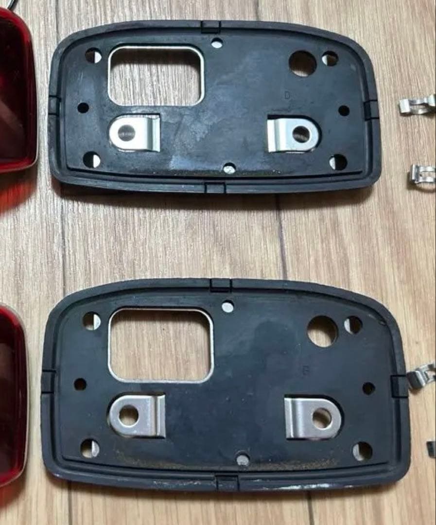 まる様検討中　パトランプ PATLITE LED補助警告灯 パトカー